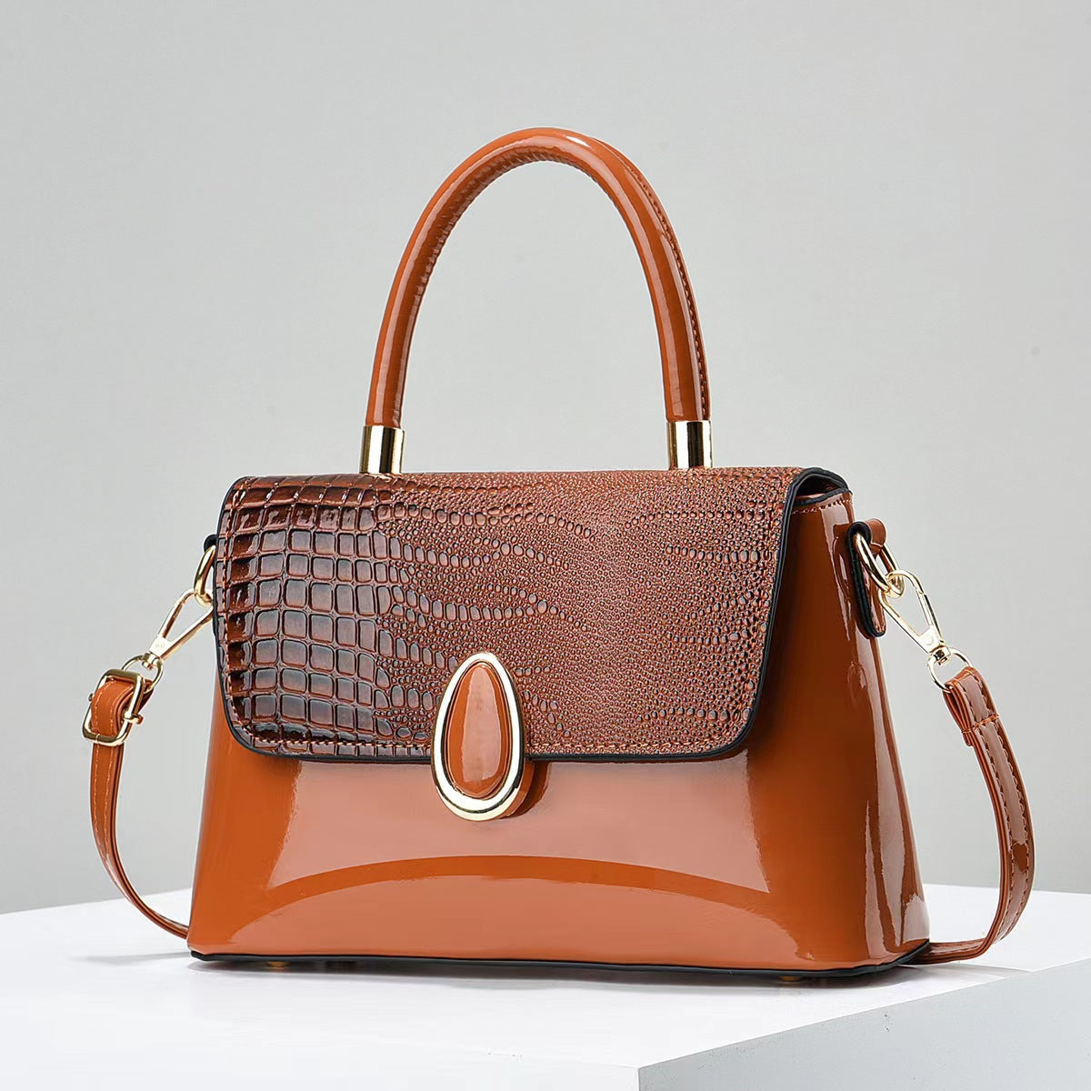 Summer New Fashionable European and American Style Shiny Leather Embossed Crocodile Texture Single Shoulder Handbag Small Bag Dropshipping