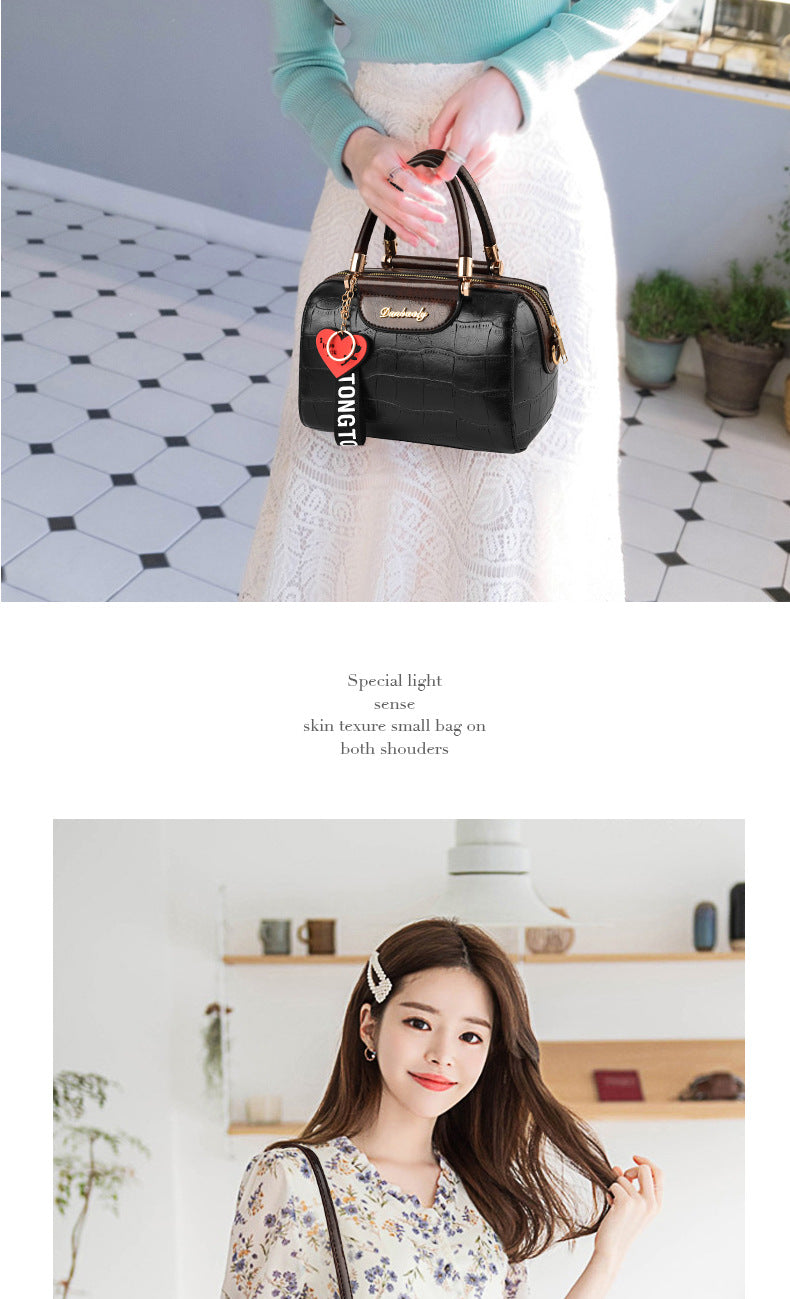 Spring Women's Trendy Handbag Retro Large Capacity Crossbody Bag Large Capacity Pillow Bag Women's Bag One Piece Dropshipping
