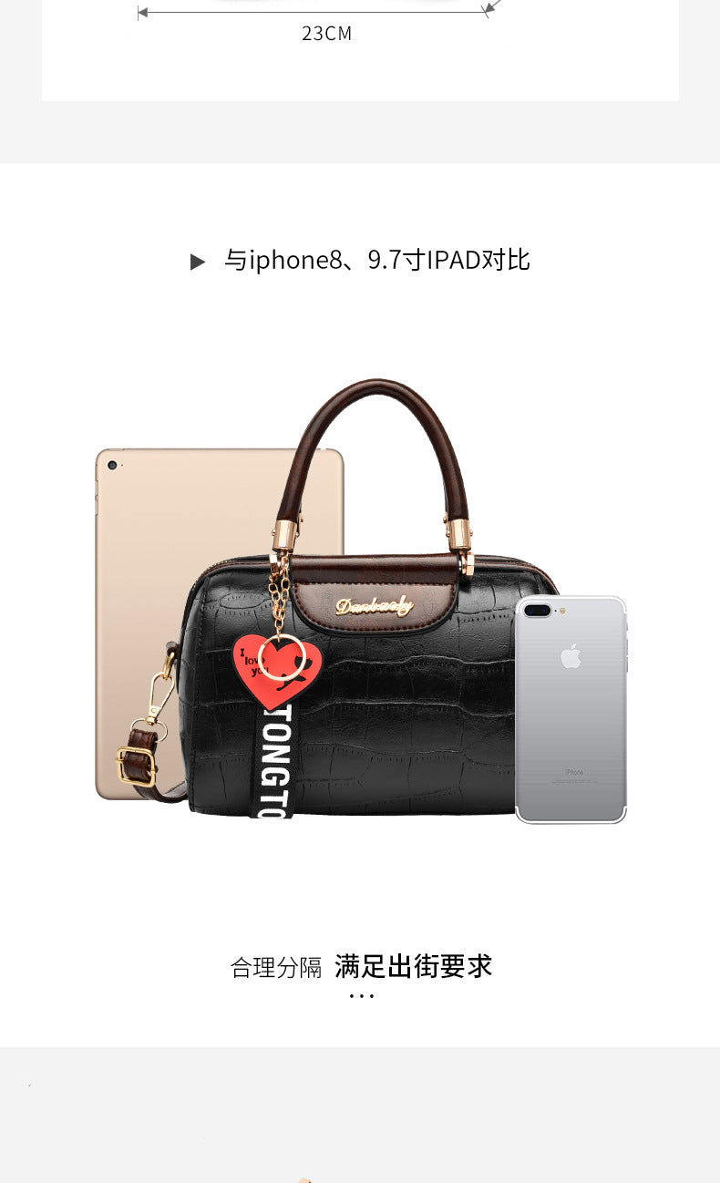 Spring Women's Trendy Handbag Retro Large Capacity Crossbody Bag Large Capacity Pillow Bag Women's Bag One Piece Dropshipping