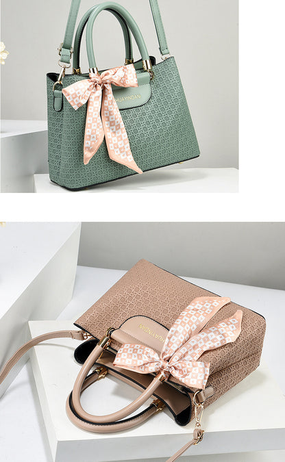 Women's Handheld Small Square Bag New Fashionable Woven Pattern Single Shoulder Crossbody Bag